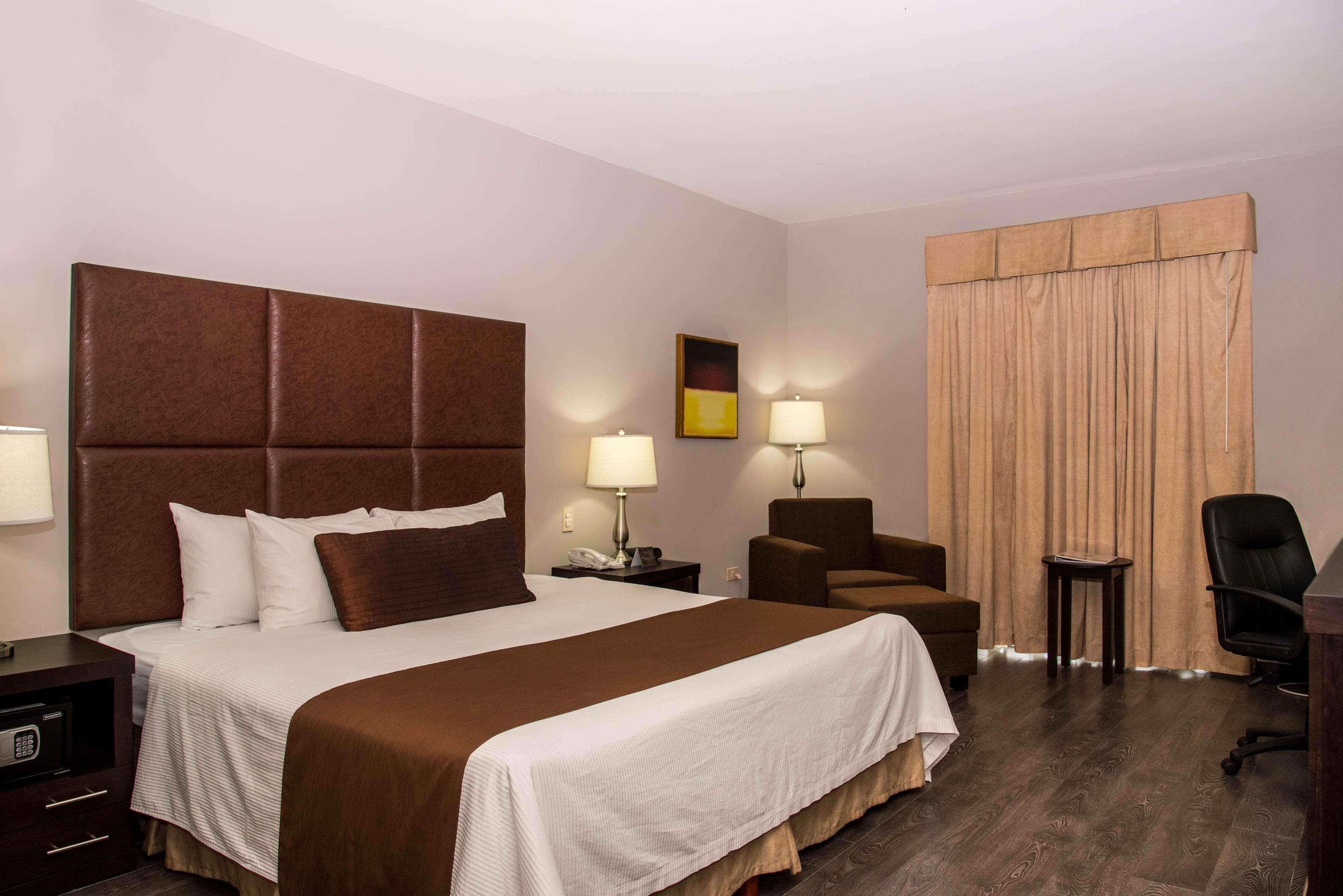 Best Western Plus Monterrey Airport Apodaca Exterior photo