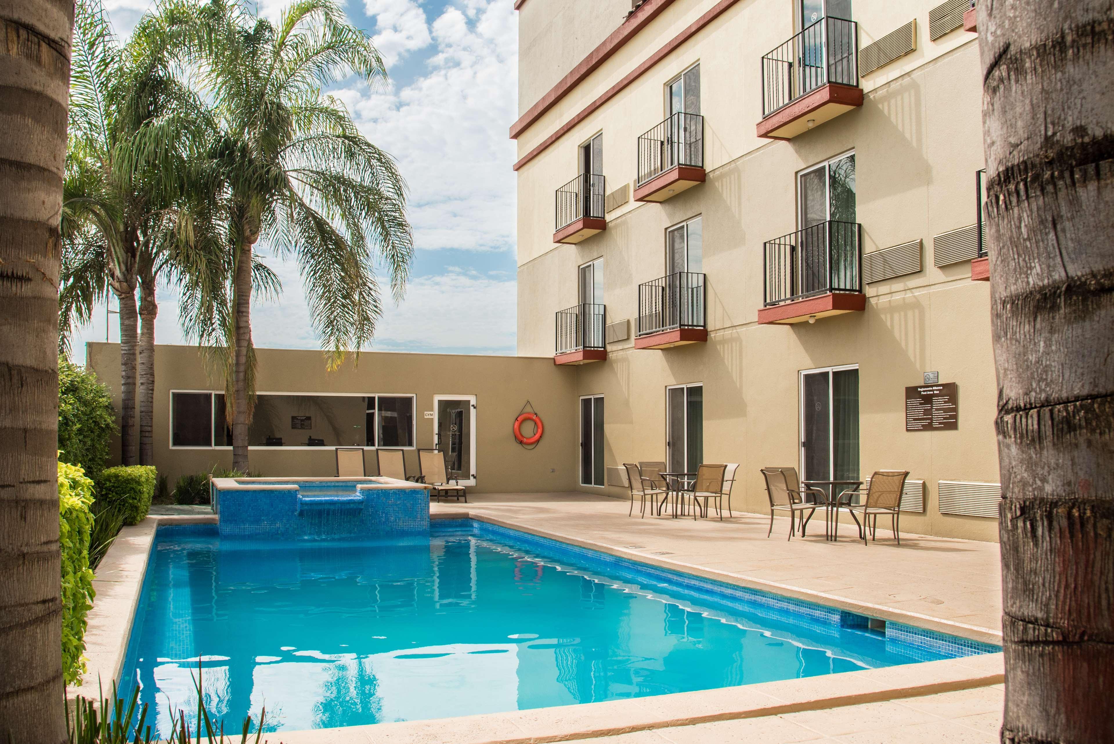 Best Western Plus Monterrey Airport Apodaca Exterior photo