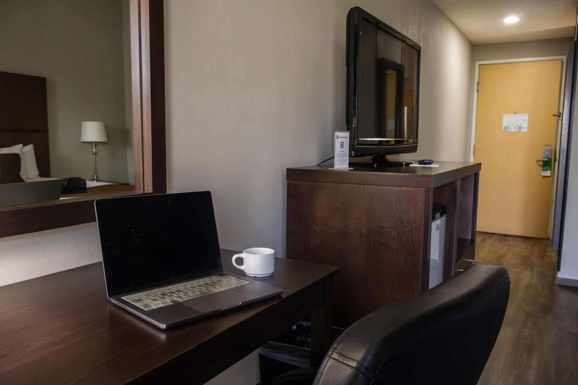 Best Western Plus Monterrey Airport Apodaca Exterior photo
