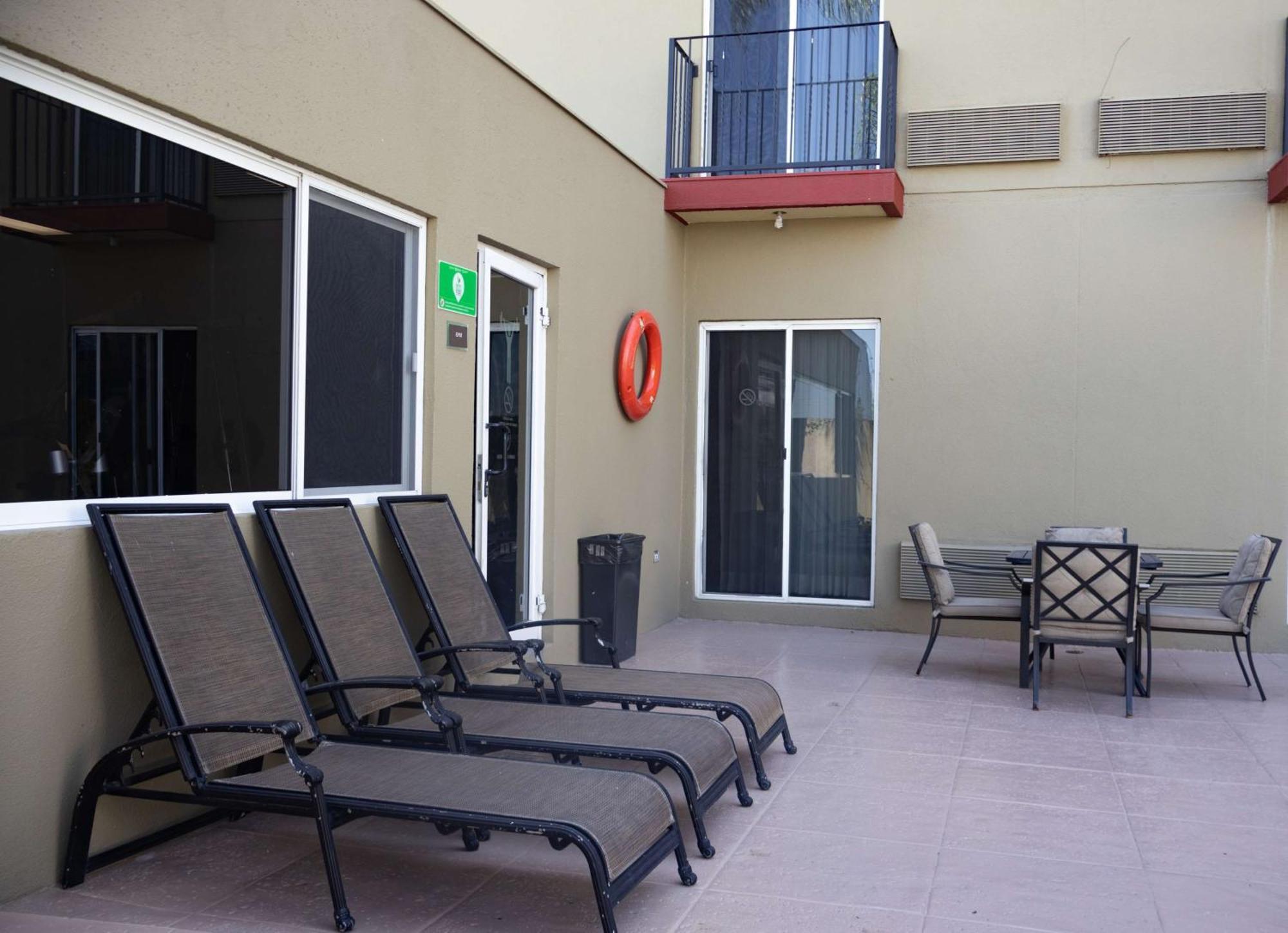 Best Western Plus Monterrey Airport Apodaca Exterior photo