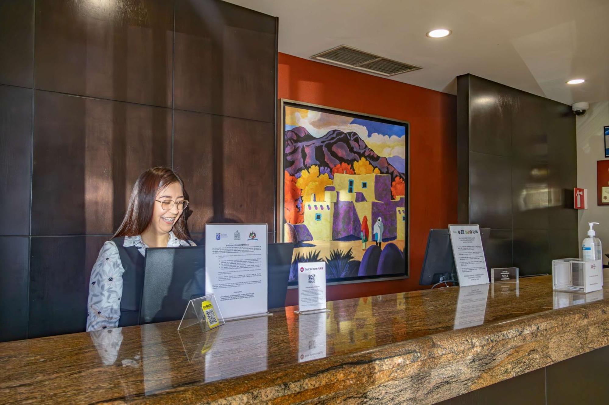 Best Western Plus Monterrey Airport Apodaca Exterior photo